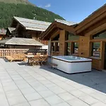 Palace Luxury Wellness And Boutique Ski-in-out Appartement Saas-Fee