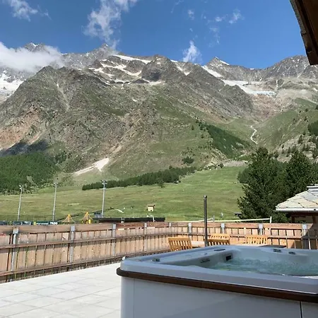 Palace Luxury Wellness And Boutique Ski-in-out Saas-Fee