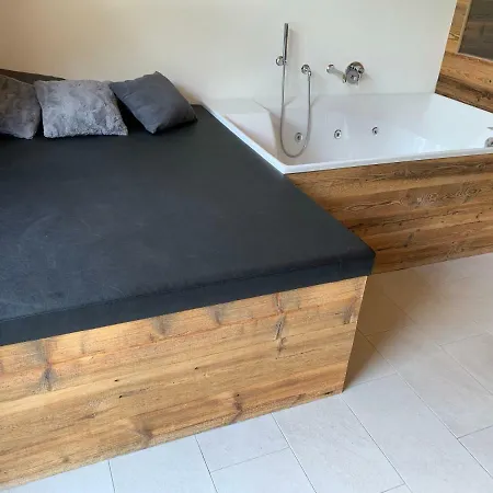 Palace Luxury Wellness And Boutique Ski-in-out *