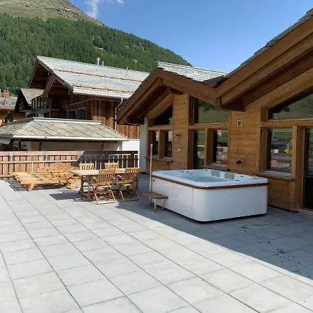 Apartment Palace Luxury Wellness And Boutique Ski-in-out *